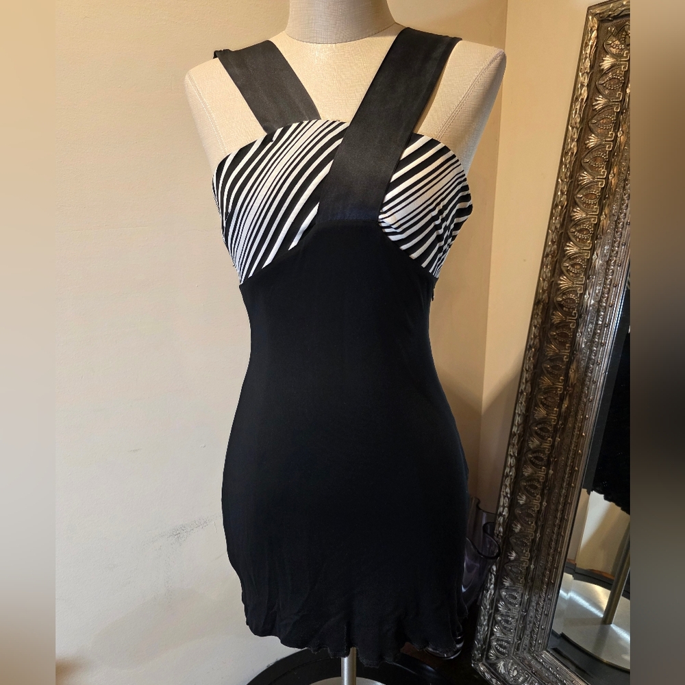 VTG Bebe Black and White Contrast Mini Dress. Unique Design!  Sz XS